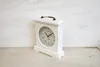 Tischuhr Betty Analog Weiß Vintage Look 24cm Aus Holz und Produktbild-Vorschau 2