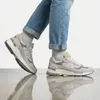 New Balance 992 -  USA - Teddy Santis - Herren Sneakers Produktbild-Vorschau 5