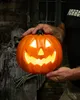 Klassischer Halloween Kürbis mit LED Licht 22 cm Produktbild-Vorschau 2