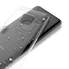 A close-up shot of a transparent phone case on a Huawei phone, with water droplets on the case. Anteprima dell’immagine prodotto