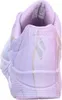 The back view of a purple and pink tie-dye Skechers sneaker. Produktbild-Vorschau