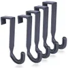 A set of five gray over-the-door hooks arranged in a diagonal line against a white background. Podgląd zdjęcia produktu