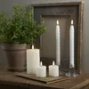 LED Stumpenkerze SWIRL - Echtwachs - warmweiße 3D Flamme - H: 15cm - Batterie - Timer - weiß Produktbild-Vorschau