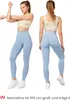 A woman is shown from the front and back wearing athletic leggings and a sports bra. Produktbild-Vorschau