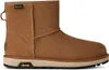A single brown Ugg boot is shown against a white background. Produktbild-Vorschau