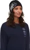A woman wearing a beanie and sweatshirt. Produktbild-Vorschau