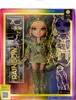 A Rainbow High fashion doll named Olivia Woods is displayed in her packaging, which includes her accessories. Anteprima dell’immagine prodotto