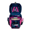 An open school backpack with its contents visible. Anteprima dell’immagine prodotto