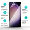 A smartphone screen protector is shown with various features highlighted by text and icons. Produktbild-Vorschau