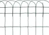 A close-up view of a green wire garden border fence. Náhled obrázku produktu