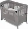 A grey Joie Kubbie Sleep travel cot is shown from a slightly elevated side angle against a white background. Produktbild-Vorschau