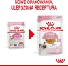 A comparison of old and new packaging for Royal Canin Kitten food, with text indicating new packaging and improved recipe. Voir les images du produit