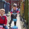 Asato Kinderscooter 5-in-1 mit LED-Rädern, Sitz und Produktbild-Vorschau 5