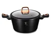 A black pot with a glass lid and rose gold handles, set against a white background. Náhled obrázku produktu