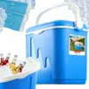 A blue Curver cooler with bottles of drinks in ice, and ice packs in the background. Podgląd zdjęcia produktu