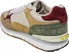A side view of a multi-colored sneaker. Produktbild-Vorschau