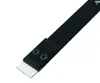 A close-up shot of the end of a black flat scraper with a white blade, attached by two screws. Voir les images du produit