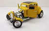 Modèle réduit d'une Ford Hot Rod, couleur violette Voir les images du produit 5