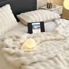 Cremefarbene Sherpa-Decke mit Kaninchenfellimitat, 150 × Produktbild-Vorschau 3