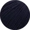 A close-up view of dark blue yarn. Produktbild-Vorschau