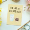 Mr. & Mrs. Panda Postkarte Milch Keks - Gelb Pastell - Produktbild-Vorschau 2