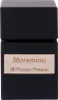 A black perfume bottle with a wooden label. Produktbild-Vorschau