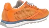 A side view of an orange sneaker with white laces and a blue and white sole. Voir les images du produit