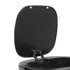 A close-up view of the open lid of a black smart sensor trash can, showing the hinge mechanism. Voir les images du produit