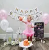 Ghirlanda "Happy Birthday" bianca con scritta dorata, Anteprima dell’immagine prodotto 3