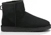 A single black Ugg boot shown from the side against a white background. Voir les images du produit