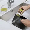 Joseph Joseph brosse à vaisselle avec distributeur de savon Voir les images du produit 11