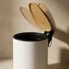 Odpadkový koš do koupelny s bambusem ZETRU, 3 l, bílý Náhled obrázku produktu 20