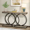 A console table with decorative elements and a lamp. Podgląd zdjęcia produktu
