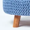 HOMESCAPES Großer gestricker Schemel mit Holzbeinen, 62 x Produktbild-Vorschau 4