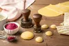 Marcato Ravioli-Stempel ROUND Ø65MM CANADIAN WALNUT WOOD Anteprima dell’immagine prodotto 2
