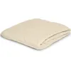 A folded cream-colored fitted sheet is shown on a white background. Produktbild-Vorschau