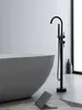 Freistehende Badewannenarmatur aus Messing, exklusives Produktbild-Vorschau 2