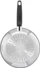The bottom view of a Tefal frying pan. Voir les images du produit