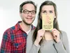 Mr. & Mrs. Panda Postkarte Schwester Heldin - Gelb Pastell Produktbild-Vorschau 4