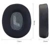 Two views of a black ear cushion for headphones, with dimensions indicated. Voir les images du produit