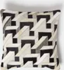 HOMESCAPES Fellkissen 45 x 45 cm Quader-Muster - Patchwork Produktbild-Vorschau 1