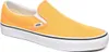 A single Vans slip-on shoe is shown from a side-diagonal angle against a white background. Voir les images du produit