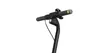 Close-up of the handlebars of an electric scooter. Voir les images du produit