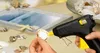 Pattex Hotmelt Supermatic Heißklebepistole mit 2 Produktbild-Vorschau 3
