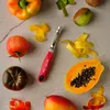 Microplane 48192, Obst & Gemüse, Y-Schäler, Edelstahl, Rot, Produktbild-Vorschau 24