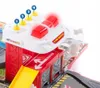 Interactieve brandweerwagen 2-in-1: garage en Productafbeelding-voorbeeld 7