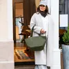 reisenthel Schultertasche Shopper Cord Dark Matcha Produktbild-Vorschau 3