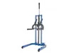 A blue and black hydraulic floor jack is shown against a white background. Produktbild-Vorschau