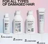 Four bottles of Redken hair products are displayed in a line against a gradient background. Numbered labels indicate the order of use. Náhled obrázku produktu