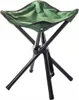 A green camping stool with black legs against a white background. Anteprima dell’immagine prodotto